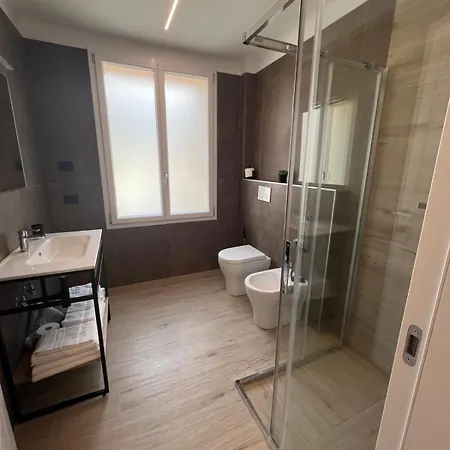 Cinque Terre Hub 10 لا سبيتسْيا